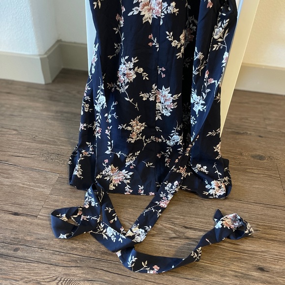 Flair the label floral dress small - Picture 5 of 5